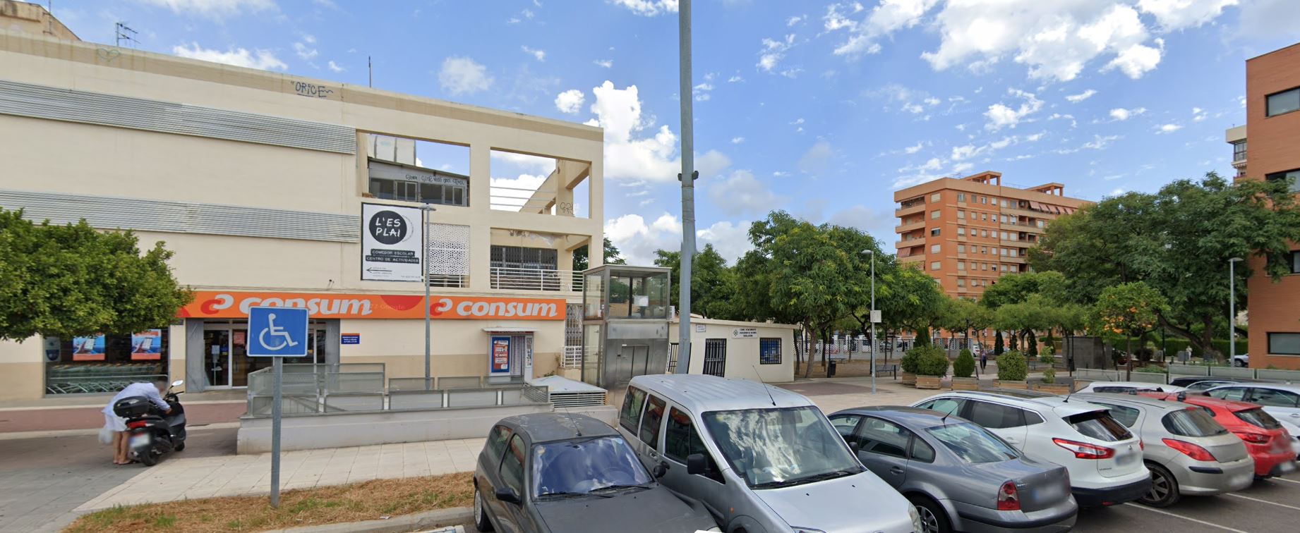 Venta de local en Castellón image 2