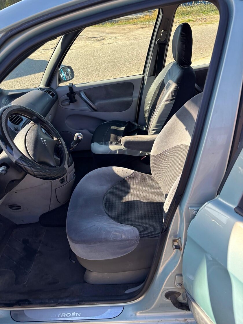 Subasta de vehículo Citroën Xsara Picasso diésel en Sevilla
